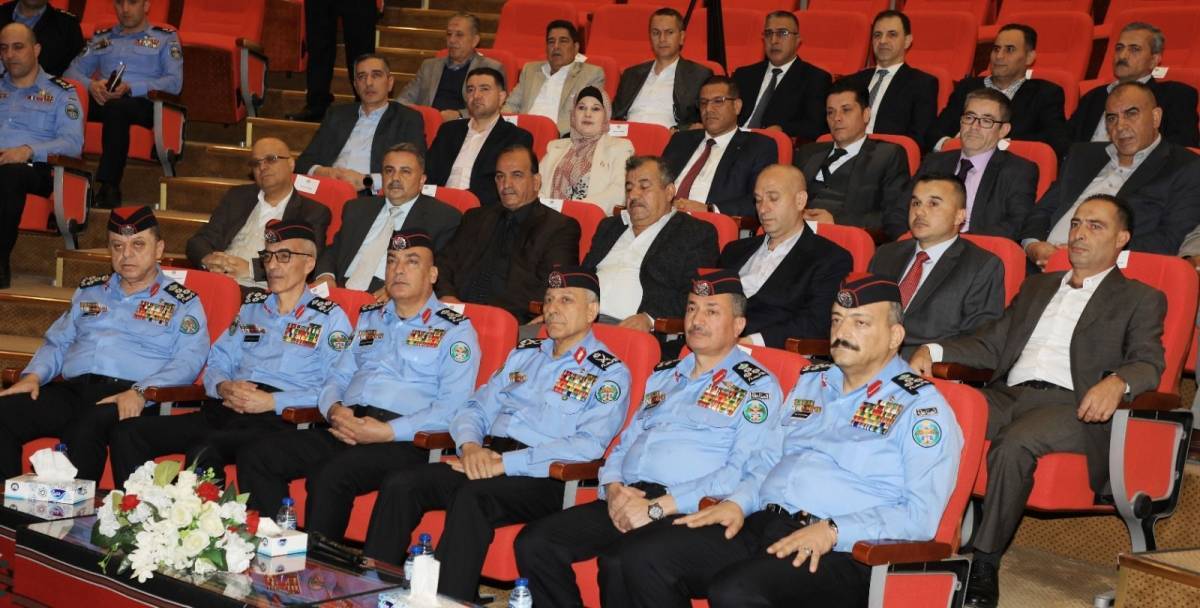مدير الأمن العام يكرّم عدداً من الضباط المتقاعدين