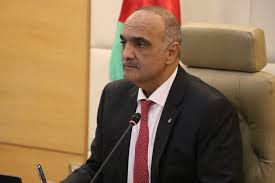 رئيس الوزراء يهنئ العمال في الأردن بيومهم العالمي