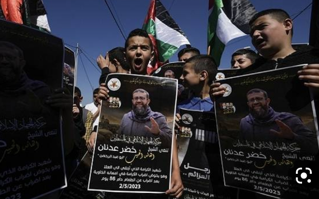 استنفار مرتفع بسجون الاحتلال بعد استشهاد الأسير خضر عدنان