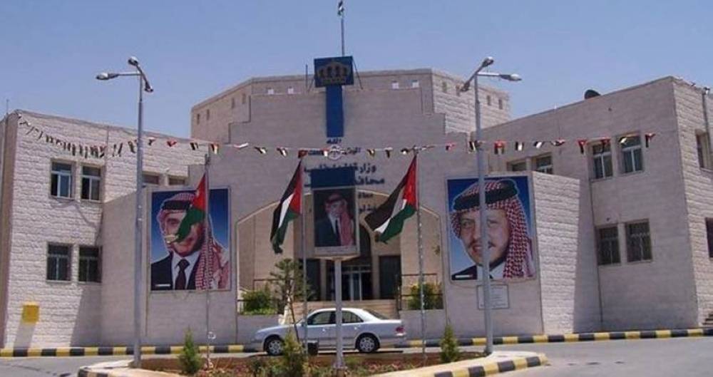 إربد: إقرار تسديد نسبة من الذمم المالية المستحقة لقطاع الاشغال العامة