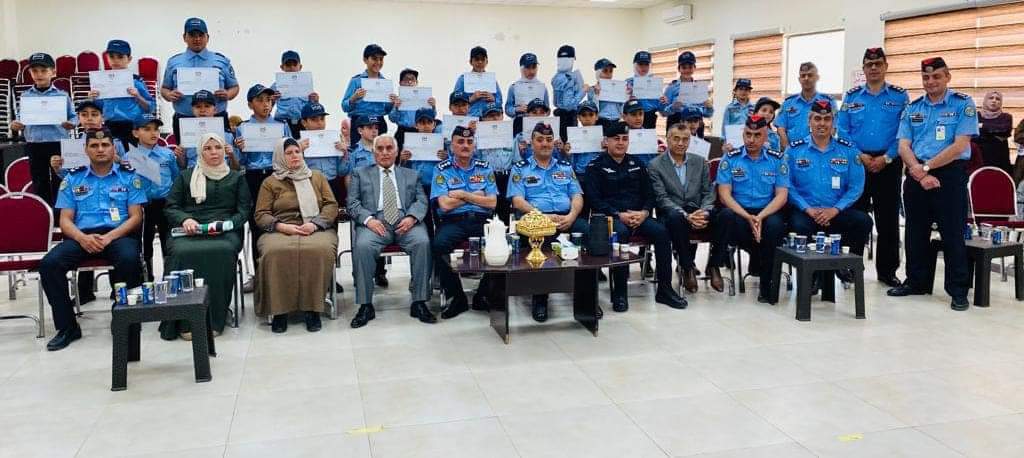 تخريج دورة الشرطي الصغير في مادبا