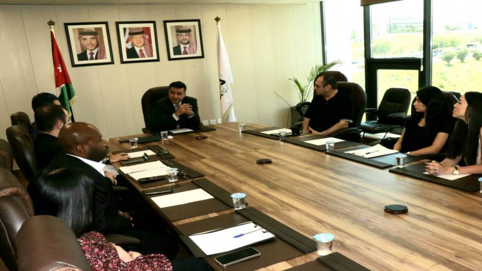 وزير الزراعة يلتقي وفدا من مبادرة أردنا نعمة