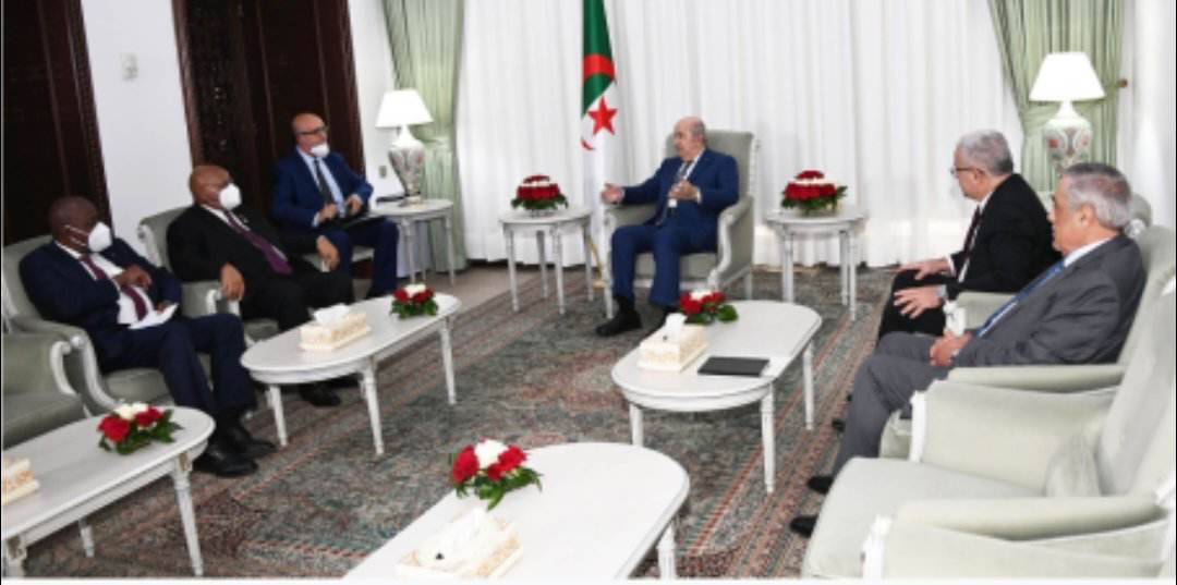 تبون يستقبل رئيس برلمان زيمبابوي