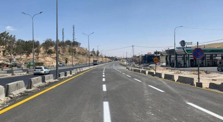 تحويلات مرورية جديدة على طريق عمان  الزرقاء