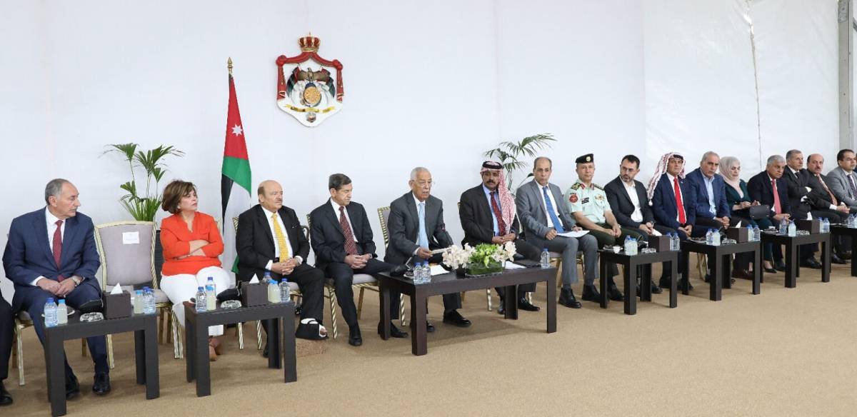 بتوجيهات ملكية.. العيسوي يلتقي وجهاء وممثلين عن محافظة جرش لمتابعة مطالبهم واحتياجاتهم..صور