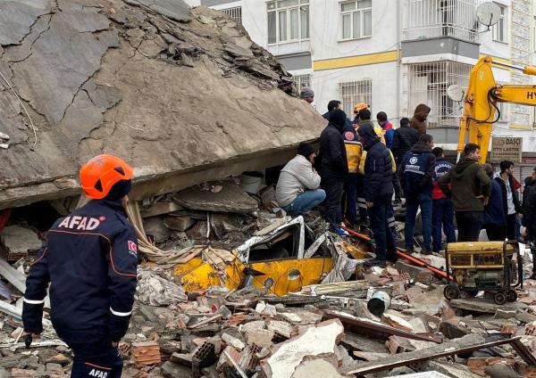 تركيا: 33 ألف هزة ارتدادية عقب زلزال شباط الماضي