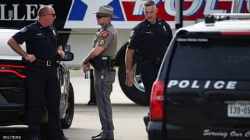 7 قتلى وإصابة آخرين في حادث دهس أمام مركز للمهاجرين في تكساس