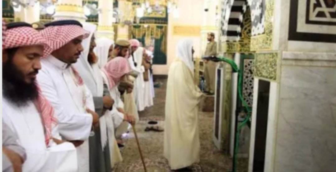 وفاة إمام المسجد النبوي سابقا محمد خليل قارئ