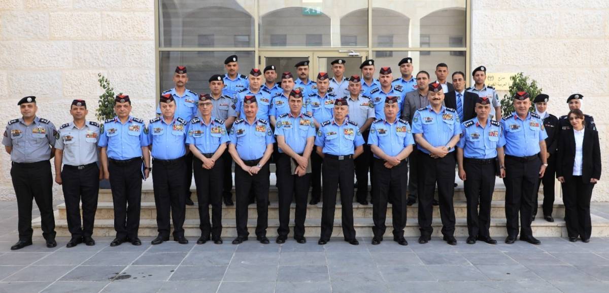 مدير الأمن العام يرعى حفل تكريم الفائزين بجائزة التّميّز الأمنيّ لمرتبات مديرية الأمن العام...صور