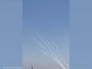 غداة مقتل 16 فلسطينيا.. فيديو لـصواريخ غزة على إسرائيل