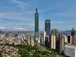 بيد أميركا والصين معا.. طعنة مزدوجة محتملة لاقتصاد تايوان