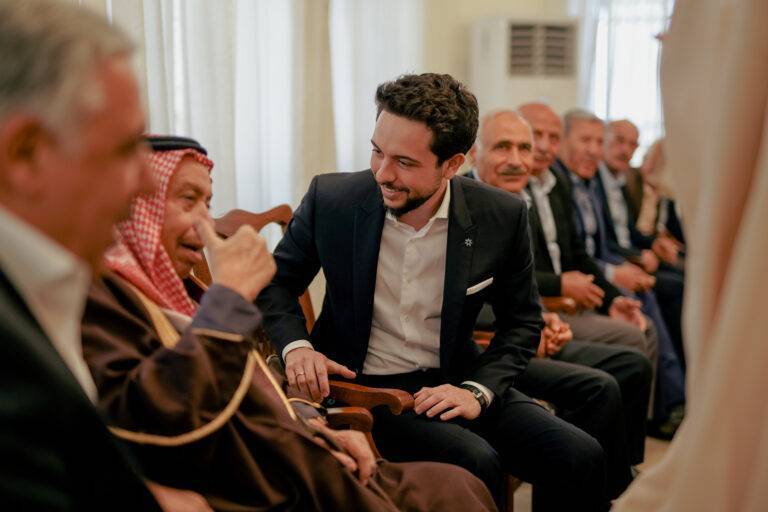 ولي العهد بين وجهاء وأبناء لواء القويسمة بمنزل برجس الحديد..صور