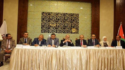 مطالب بحلول تشريعية ومالية لمجالس المحافظات في إربد