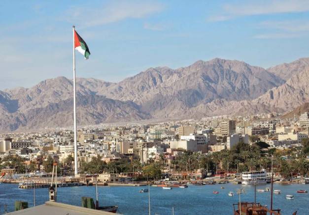 المحافظ: لا يوجد أي خطر على أهالي العقبة