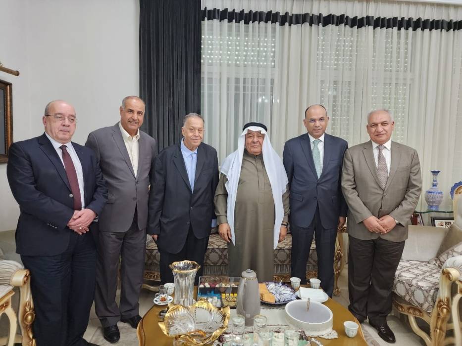 جماعة عمان تلتقي الروابدة للارتقاء بالوطن نحو التقدم والازدهار...صور