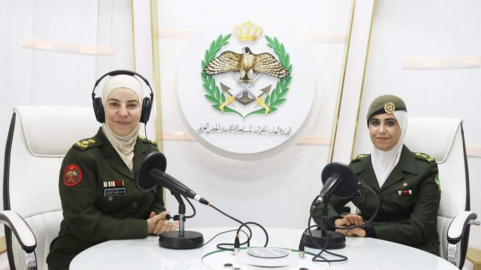 إذاعة الجيش العربي تستضيف الملازم أول الاء عبدالماجد من المنطقة الجنوبية