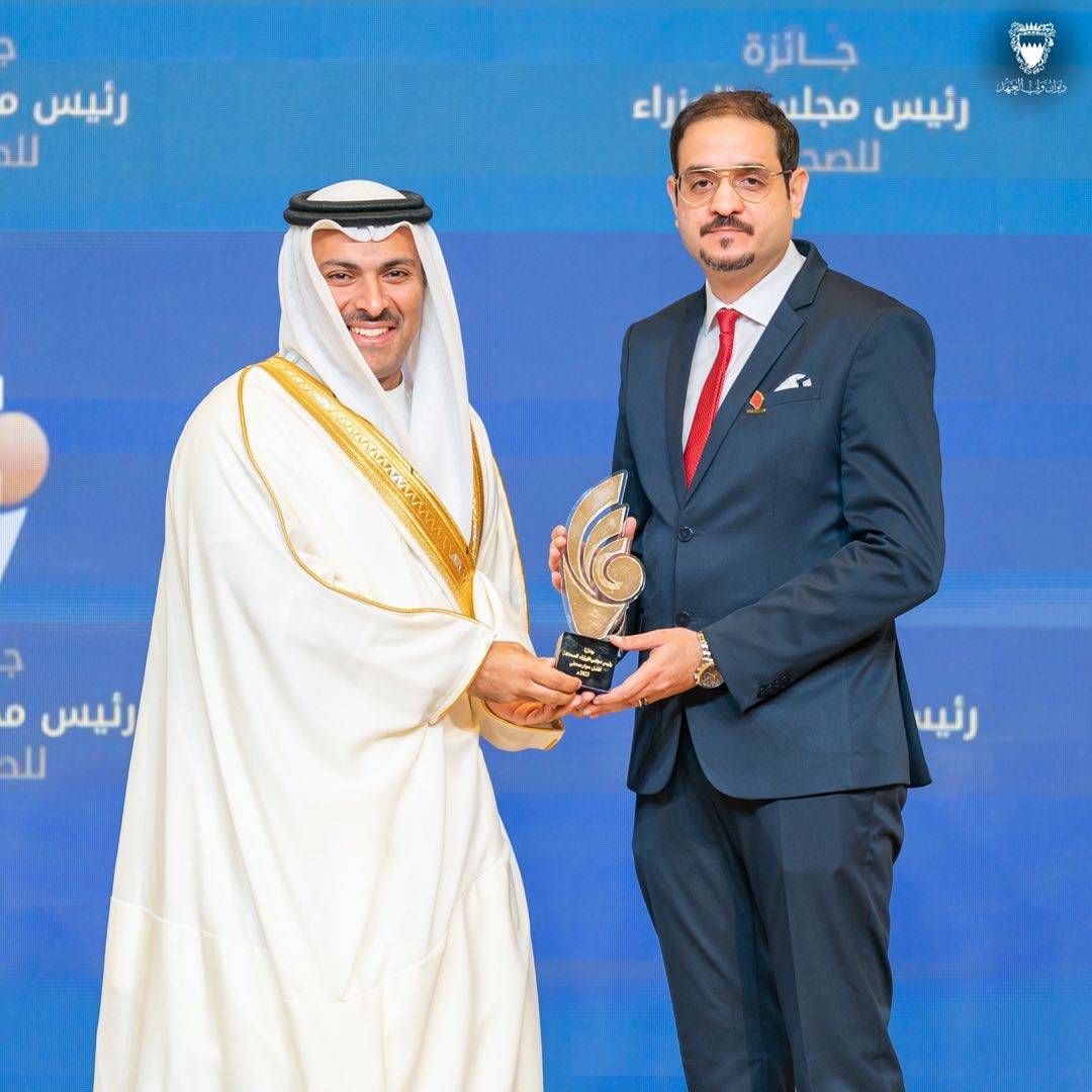 أردني يفوز بجائزة أفضل حوار صحفي بالبحرين