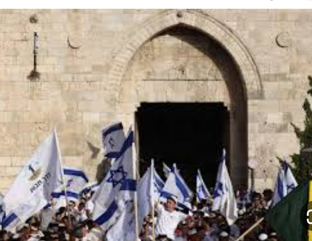 الاحتلال يحول القدس وبلدتها القديمة إلى ثكنة عسكرية عشية مسيرة الأعلام