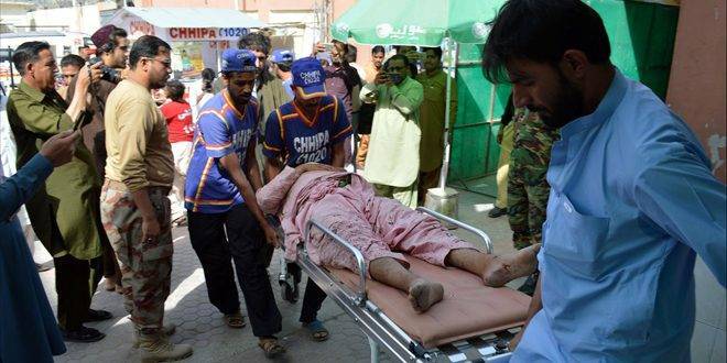 مصرع 4 أطفال وإصابة ثلاثة آخرين جراء عاصفة قوية شرق باكستان