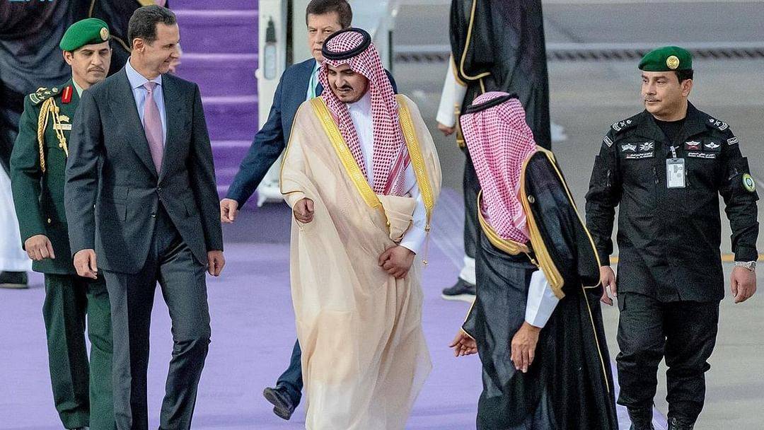 الأسد يصل السعودية للمشاركة في القمة العربية بعد غياب 12 عامًا