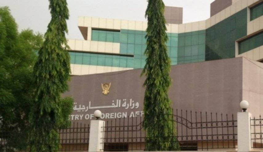 الخارجية السودانية تحتج رسمياً لدى جوبا لاستضافتها مستشار حميدتي