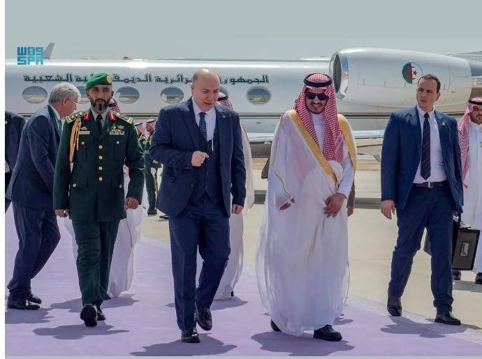 وصول رؤساء وزراء ووفود عدد من الدول إلى جدة للمشاركة في القمة العربية