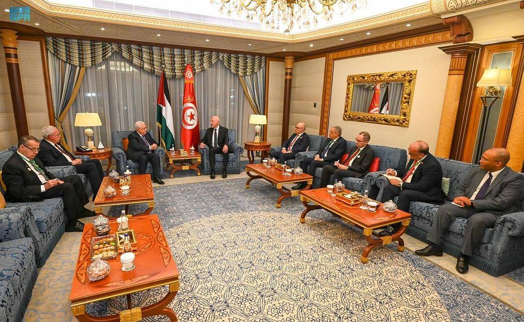 قيس سعيد يلتقي السيسي والأسد على هامش القمة العربية 32 بجدة...صور