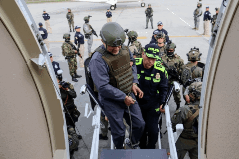 القبض على أخطر مهرب للمخدرات في العالم”