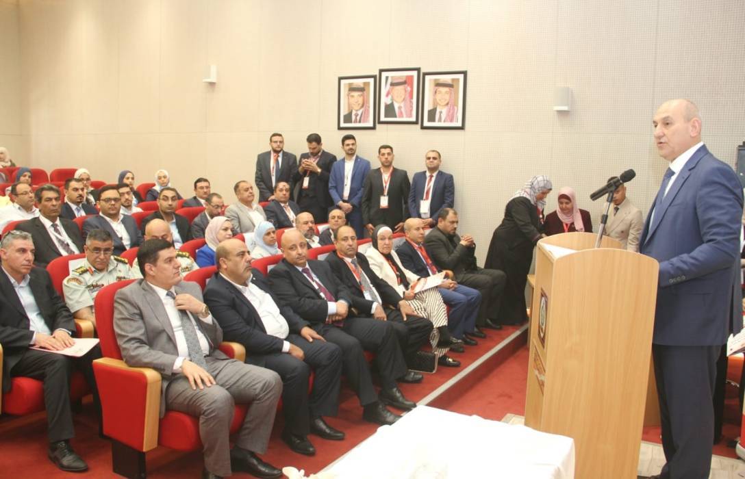 الشبول يفتتح يوما علميا عن مرض الثلاسيميا نظمه مستشفى الأميرة رحمة