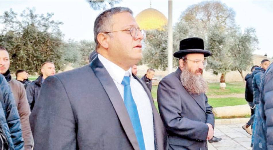 المتطرف بن غفير يقود اقتحام المستوطنين للأقصى