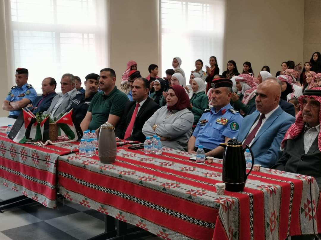 العقيد خليل الوريكات يرعى احتفال مدرسة الشهيد العميد عبدالرزاق الدلابيح بالاعياد الوطنية...صور