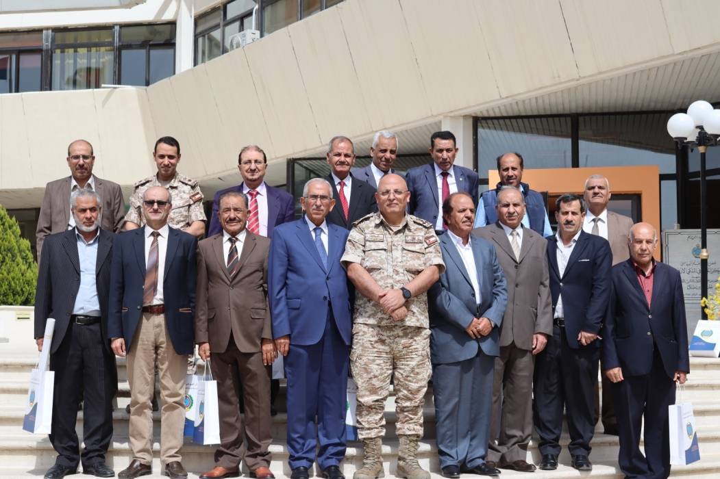 مدير عام المركز الجغرافي الملكي الأردني يستقبل رئيس واعضاء  اللجنة الوطنية للعسكريين السابقين....صور