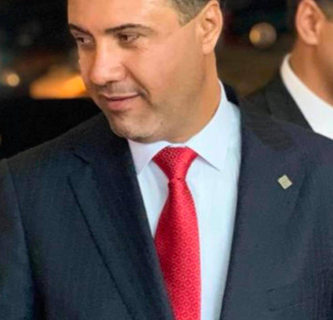الحمدان معبرًا عن سعادته :  الدعوات الملكية لحضور حفل زفاف ولي العهد  أججت فينا مشاعر الغبطة والسعادة