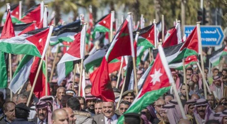 إدارة السير للمحتفلين .. لا تغلقوا الشوارع