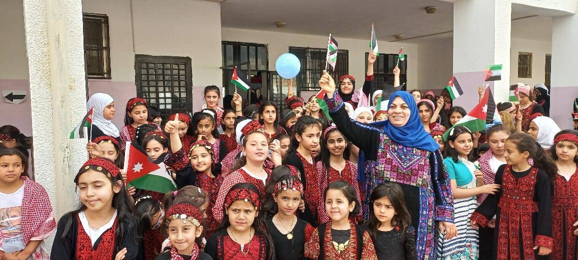 إطلاق مبادرة  نفرح  في مدرسة فوعرا الثانوية للبنات  صور