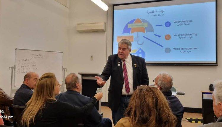 البروفيسور عماد شبلاق يلقي محاضرة بحضور الملتقى الأكاديمي العربي بسيدني “