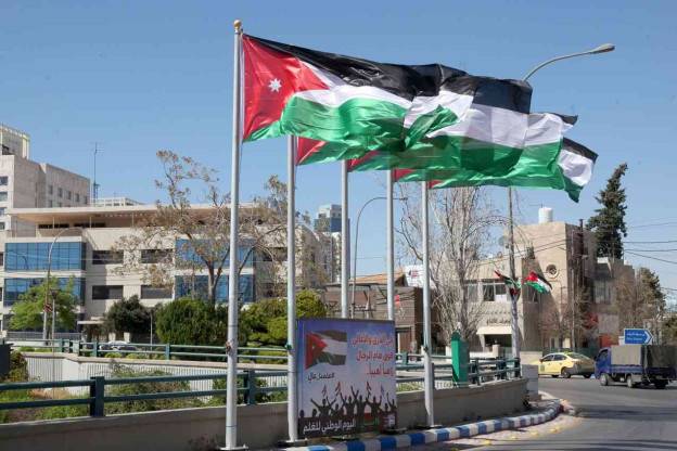 الحكومة: نسعى لتجويد وتحسين الخدمات والأخذ بآراء المواطنين