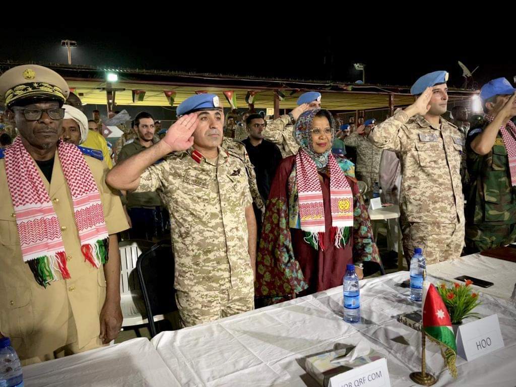 قوة الانتشار السريع مالي3 وقوة الاسناد الارضيASU تقيم احتفالًا بعيد الاستقلال 77 وقرب زفاف ولي العهد ...صور