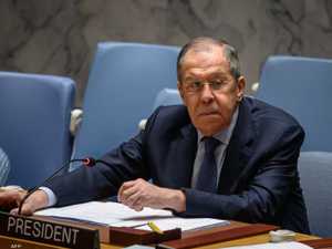 لافروف: الغرب يلعب بالنار بشأن تزويد كييف بـأف16