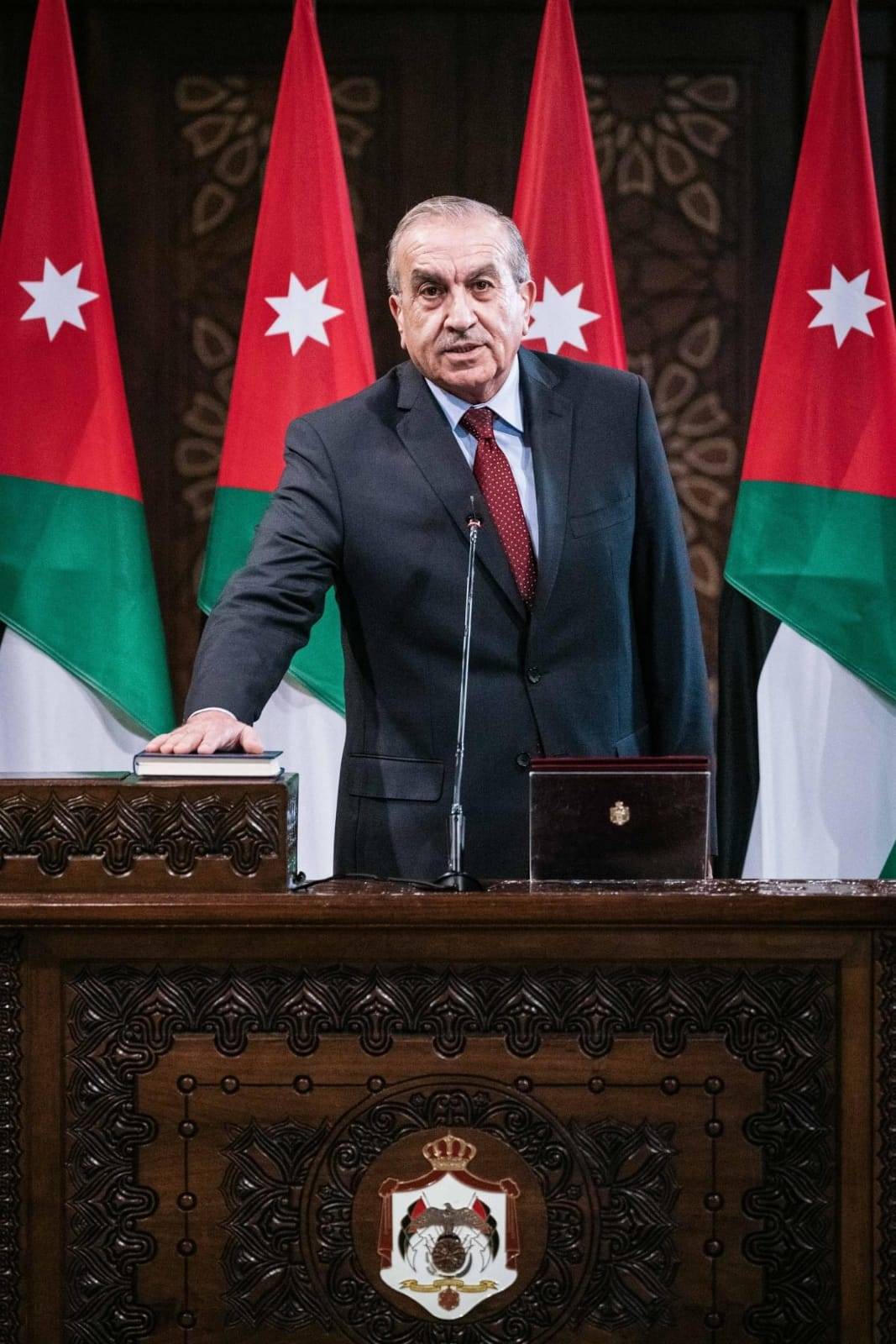 وزير الاشغال العامة يلتقي نقيب المقاولين
