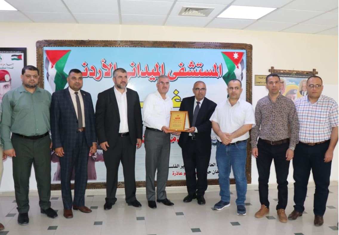 وفد من وزارة الصحة الفلسطينية يزور المستشفى الميداني الأردني غزة74