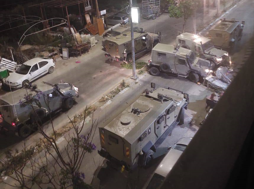 إصابات خلال اقتحام الاحتلال مخيمي عسكر ونور شمس