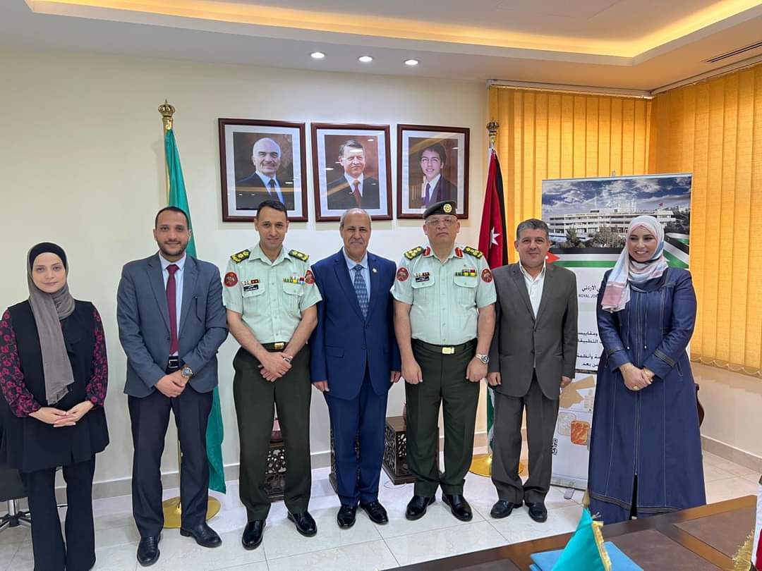 الجغرافي الملكي وال البيت يوقعان مذكرة تفاهم..صور