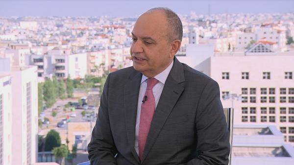العضايلة: زفاف الأمير الحسين رسالة للأردنيين للعودة لتقاليدنا