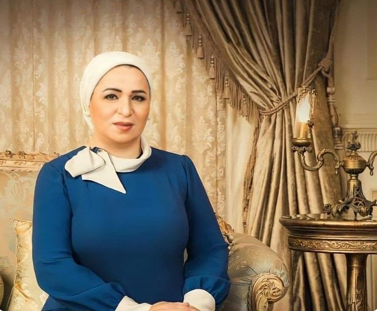 انتصار السيسي تشارك في حفل الزفاف