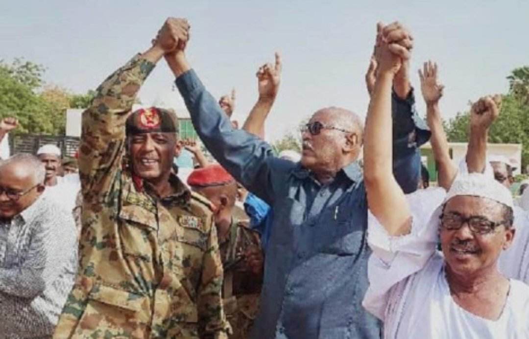 اللواء الركن أحمد الطيب قائد الفرقة الأولى مشاة في الجيش السوداني : إقتراب ساعة النصر