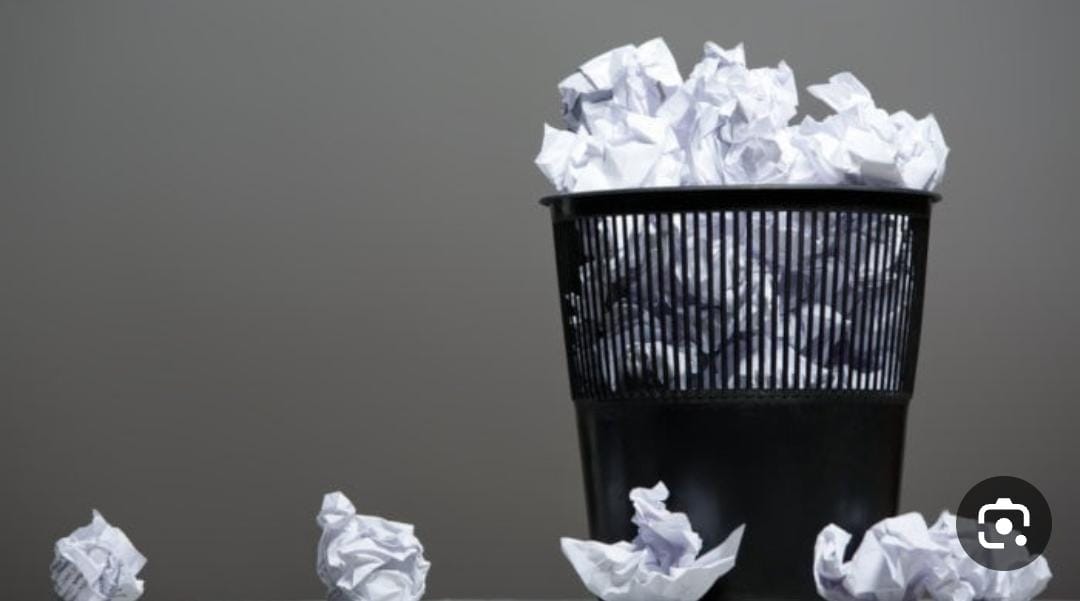 سلة المهملات تكشف جريمة امرأة