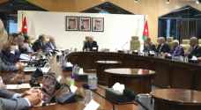 مجلس الوزراء يفتتح جلسته بتهنئة الملك بزفاف ولي العهد