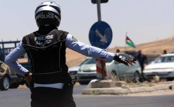 وفاة شاب دهسا على طريق عمان إربد