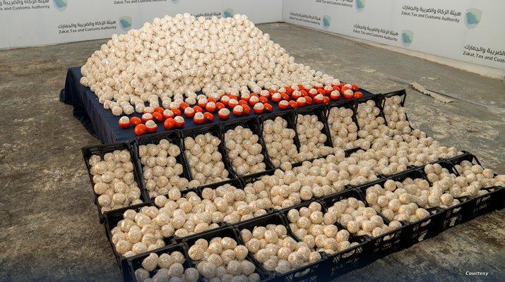 السجن 20 عاما لسعودي استغل عائلته في ترويج المخدرات